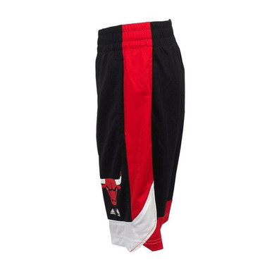 Adidas NBA Short Niño Winter Hoops Chicago Bulls (negro/black/red)