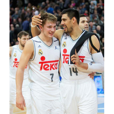 Camiseta Luka Doncic #7# Real Madrid Basket 2015-2016 (blanco/gris)