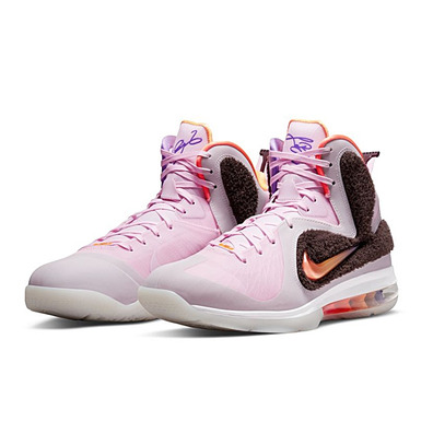 LeBron IX “Regal Pink”