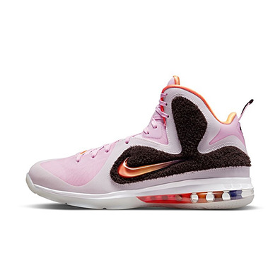 LeBron IX “Regal Pink”