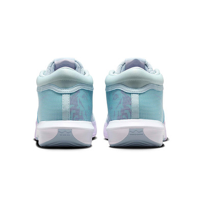 LeBron Witness 8 "Glacier Blue"