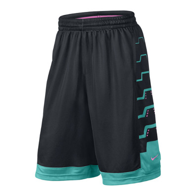 LeBron Driven Short (011/negro/esmeralda)