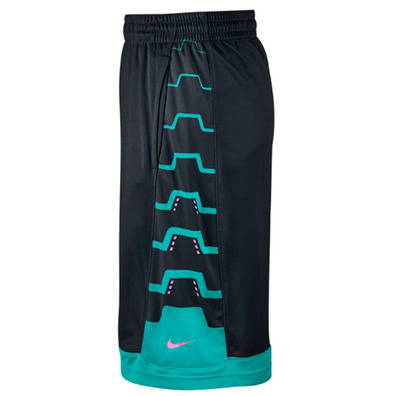 LeBron Driven Short (011/negro/esmeralda)