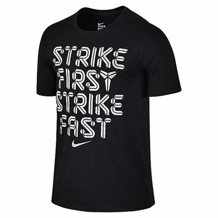 Kobe "Strike First Strike Fast" (010/negro/blanco)