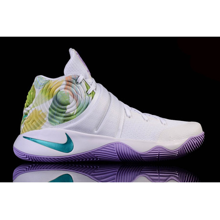 Kyrie 2 "Easter" (105/ white/hypr jd/urbn llc/brght mng)