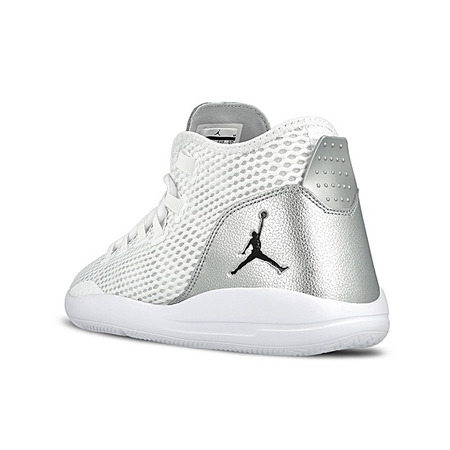 Jordan Reveal "White" (100/white/silver/infrared 23)