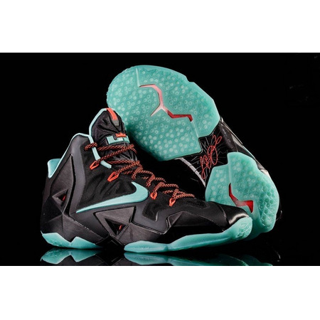 Lebron XI "Diffused Jade" (004/negro/verdecristal/rojo)