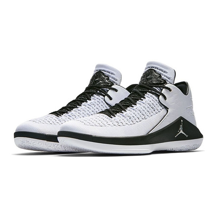 Air Jordan XXXII Low "Wing It" (102)