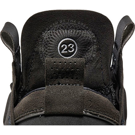 Air Jordan XXXIV "Black Cat"