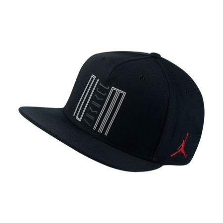 Jordan AJ 11 Low Hat (010/black/gym red/white)