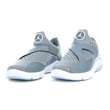 Jordan Trainer Essential "Fierce" (003)