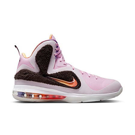 LeBron IX “Regal Pink”