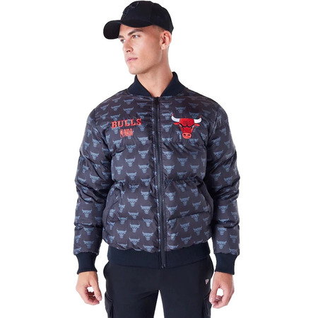 New Era NBA Chicago Bulls Monogram Puffer Jacket "Black"