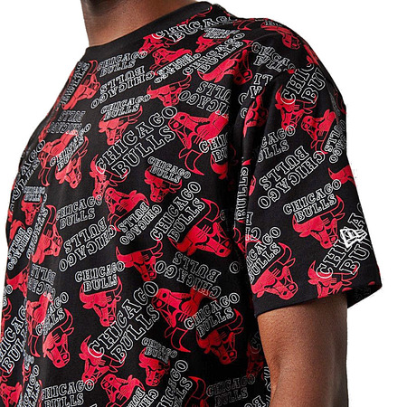 New Era NBA Chicago Bulls Team AOP Oversize Tee