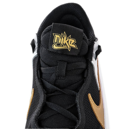 Nike Team Hustle D 10 "Black Copper"