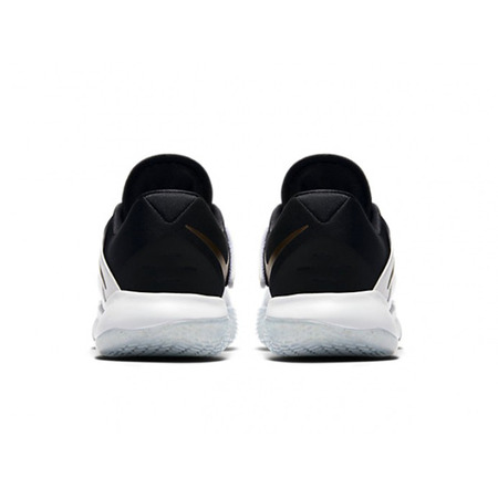 Nike Zoom Live Women's "Smile" (107)