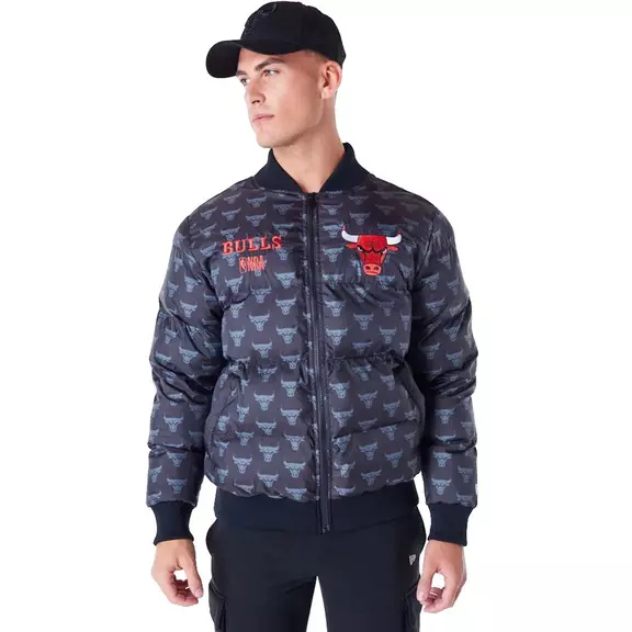 New Era NBA Chicago Bulls Monogram Puffer Jacket "Black"