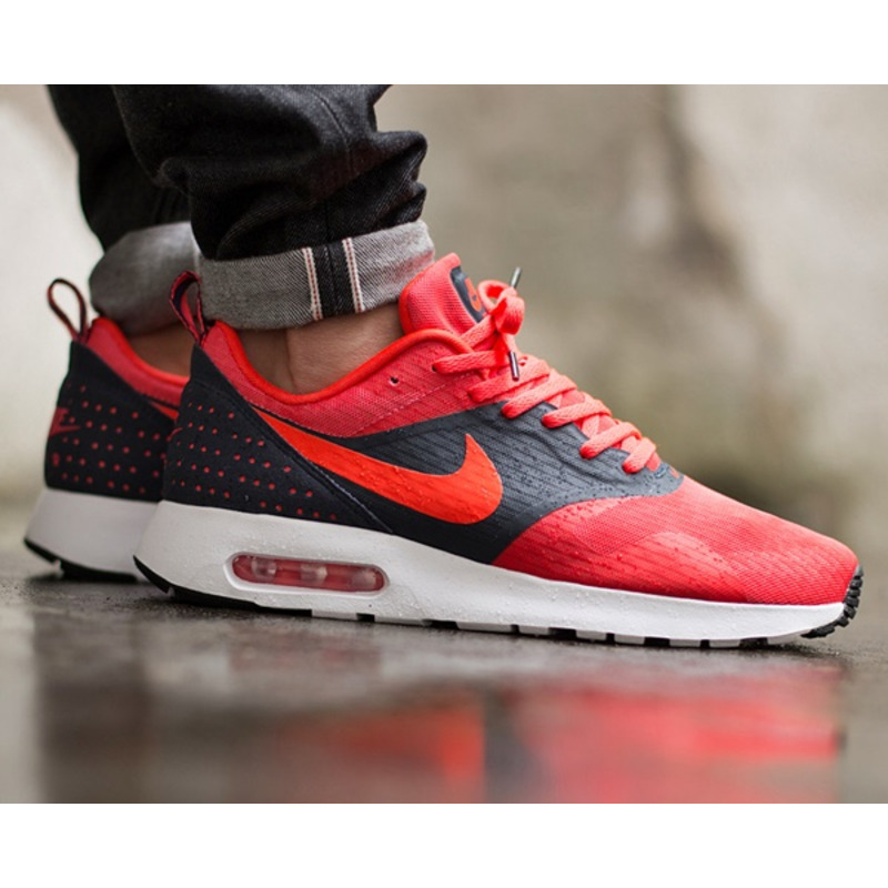 Nike tavas sales rojos