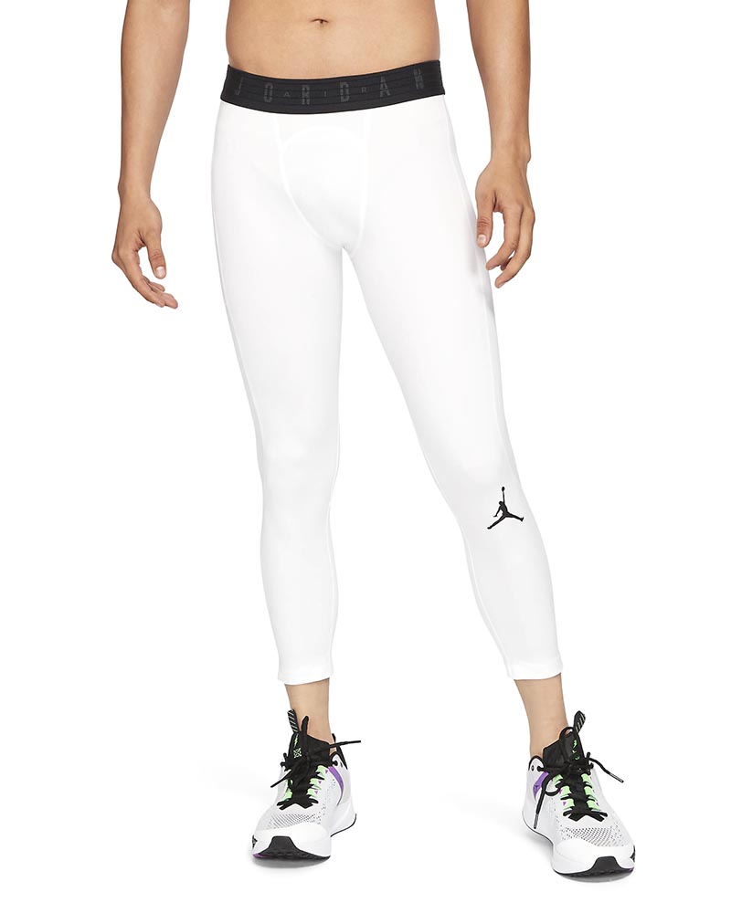 Nike Yoga Men's 3/4-Length Pants.