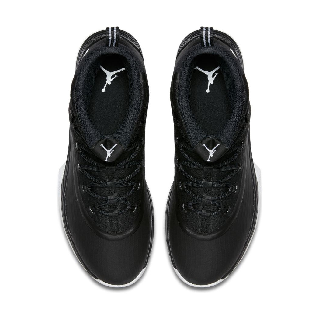 jordan ultra fly black