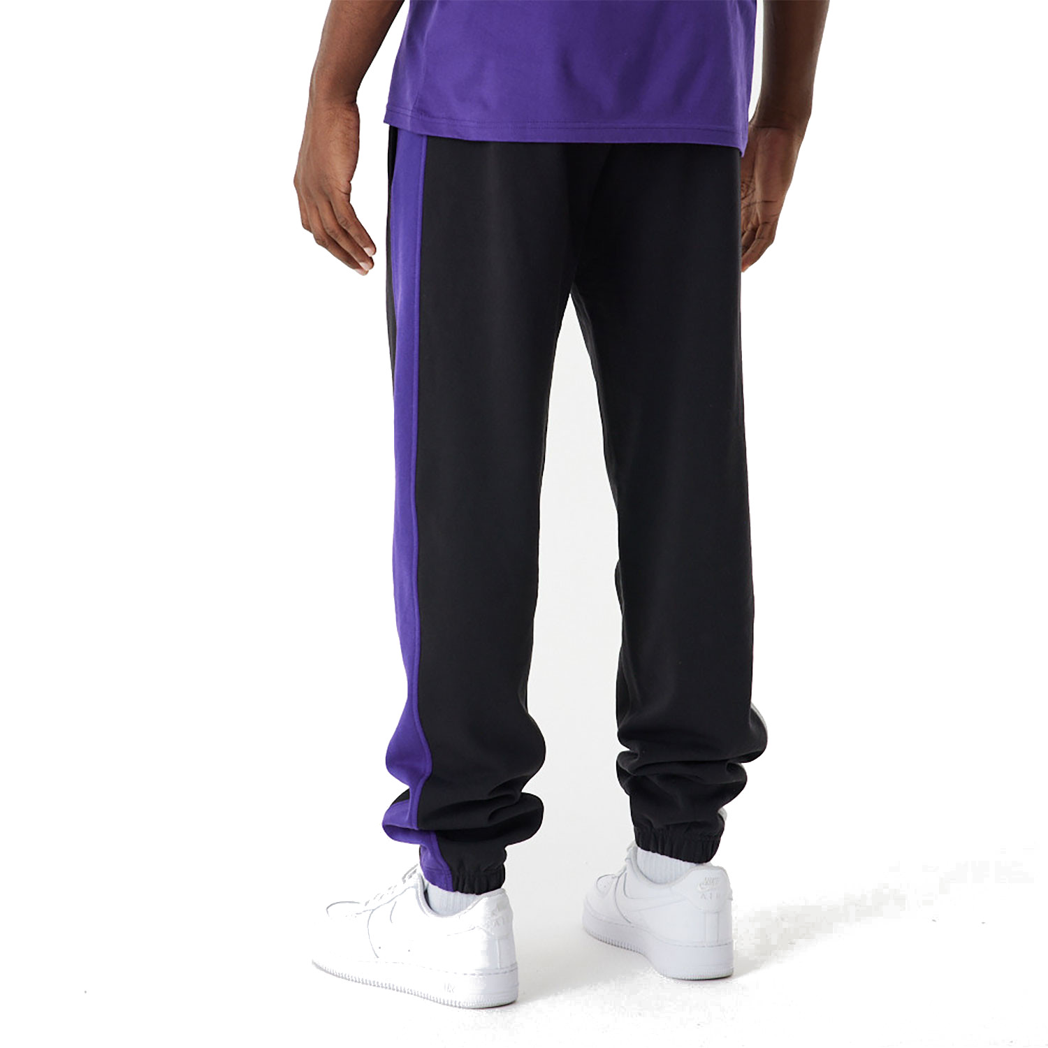 New Era NBA L.A Lakers Large Graphic Joggers Black