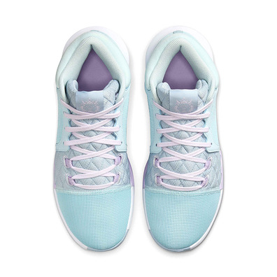 LeBron Witness 8 "Glacier Blue"