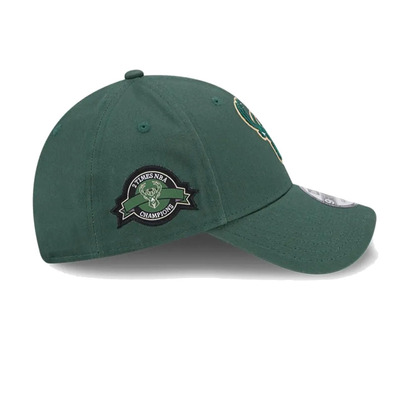 New Era Milwaukee Bucks Team Side Patch 9FORTY Cap