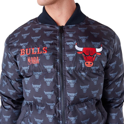 New Era NBA Chicago Bulls Monogram Puffer Jacket "Black"