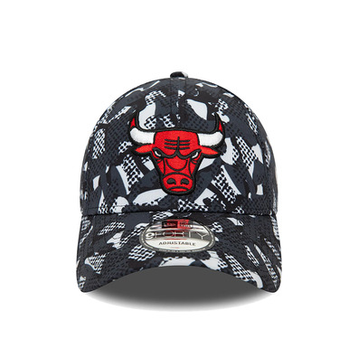 New Era NBA Chicago Bulls Seasonal Print 9FORTY Adjustable Cap