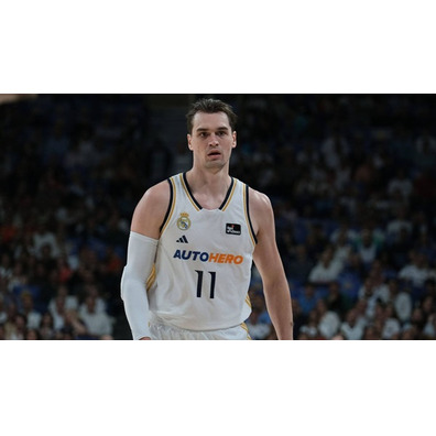 Real Madrid Camiseta Basket Niñ@ 1ª Equip 24/25 # 11 HEZONJA #