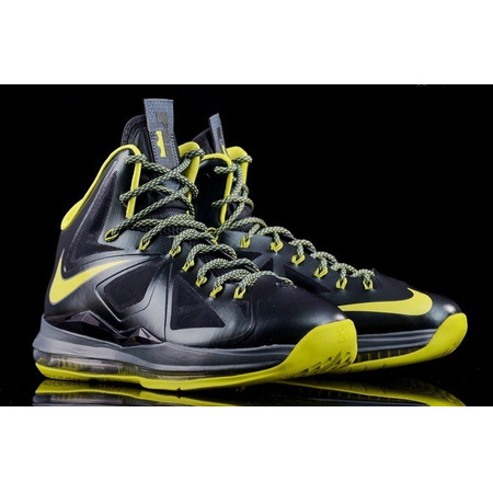 LeBron X "Green Diamond" (300/seaweed/atomic green)