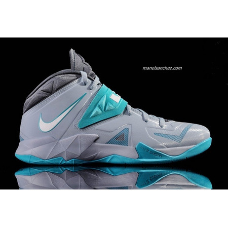 Lebron Zoom Soldier VII "Armory" (402/grisclaro/azulcielo/negro)