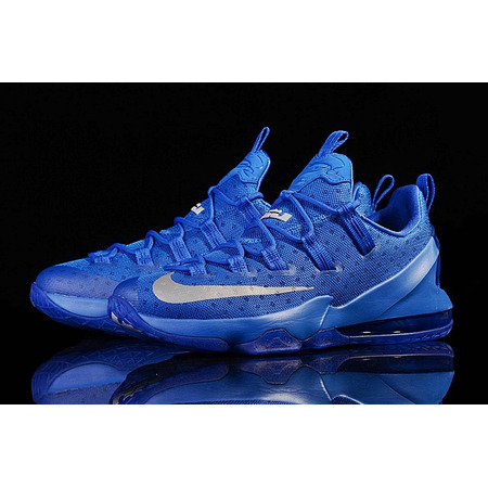 LeBron XIII Low "Pedigreed" (400/game royal/metallic silver/black)