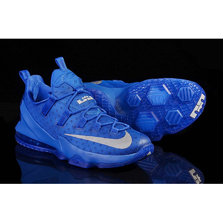 LeBron XIII Low "Pedigreed" (400/game royal/metallic silver/black)