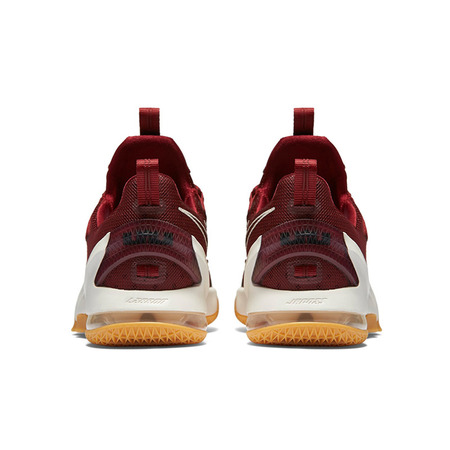 Lebron XIII Low "Cavaliers" (610/team red/sail/black)