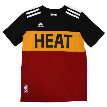 Adidas Camiseta Niño NBA Heat Winter Hoops (negro/amarillo/granate)