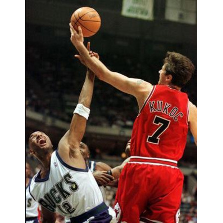 Adidas Camiseta Bordada NBA Bulls Kukoc (vermelho/branco)