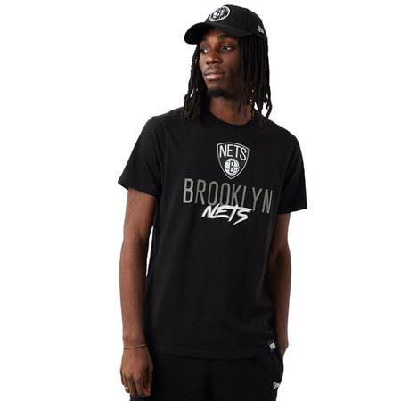 New Era NBA Brooklyn Nets Script Logo Tee "Black"