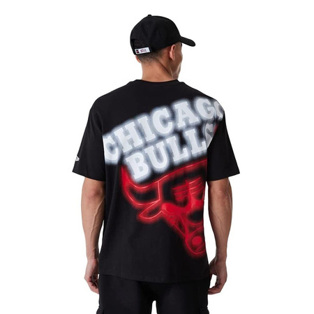 New Era NBA Chicago Bulls Oversize BP Logo Neon Tee