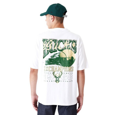 New Era NBA Milwaukee Bucks Championship Oversized T-Shirt